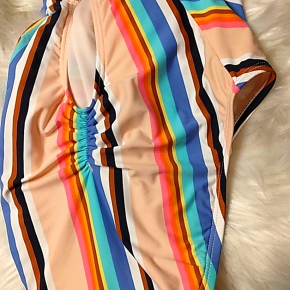 New with tags HOBIE sexy Pink Stripe Low back Surfer Girl Swimsuit Junior Teen - Picture 8 of 16